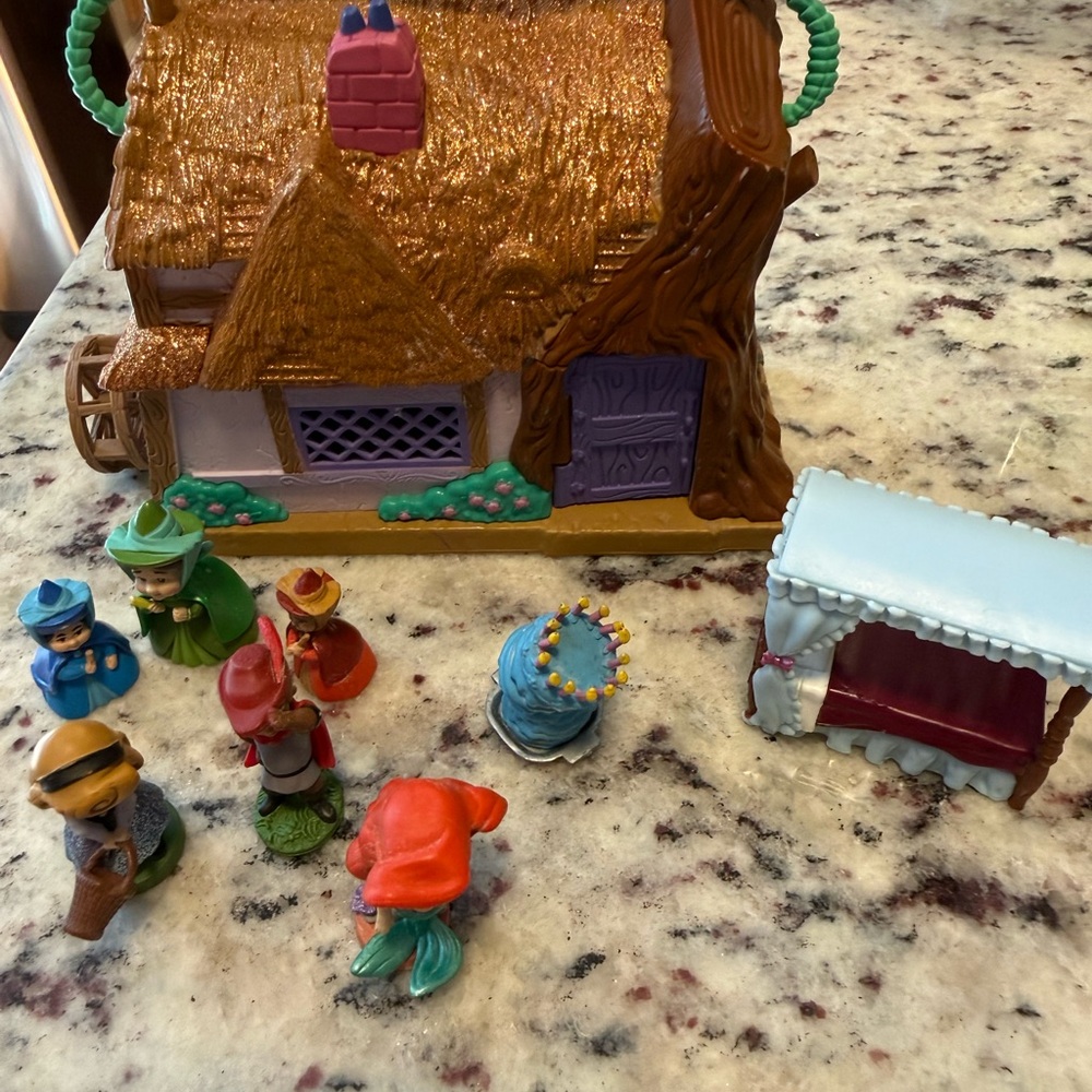 Disney Fairy Tale Cottage Playset